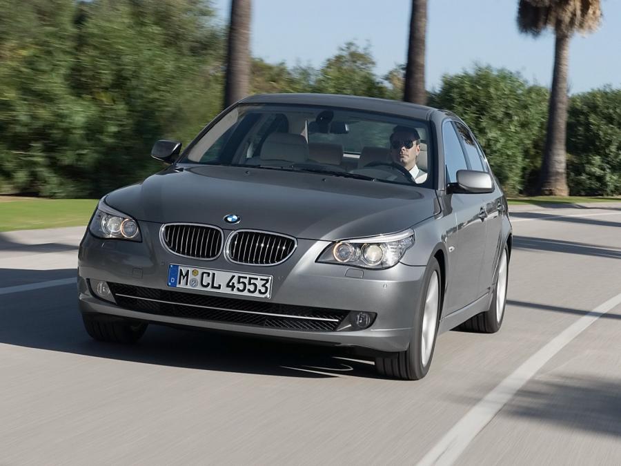  BMW 5-Series 2008 года  (фото 12 из 20)
